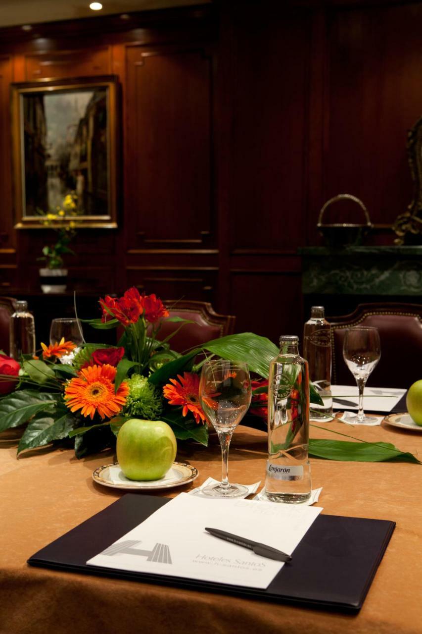 Hotel Agumar Madrid Esterno foto Signature